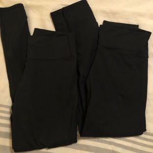 Fabletics High-Waisted Powerhold Leggings